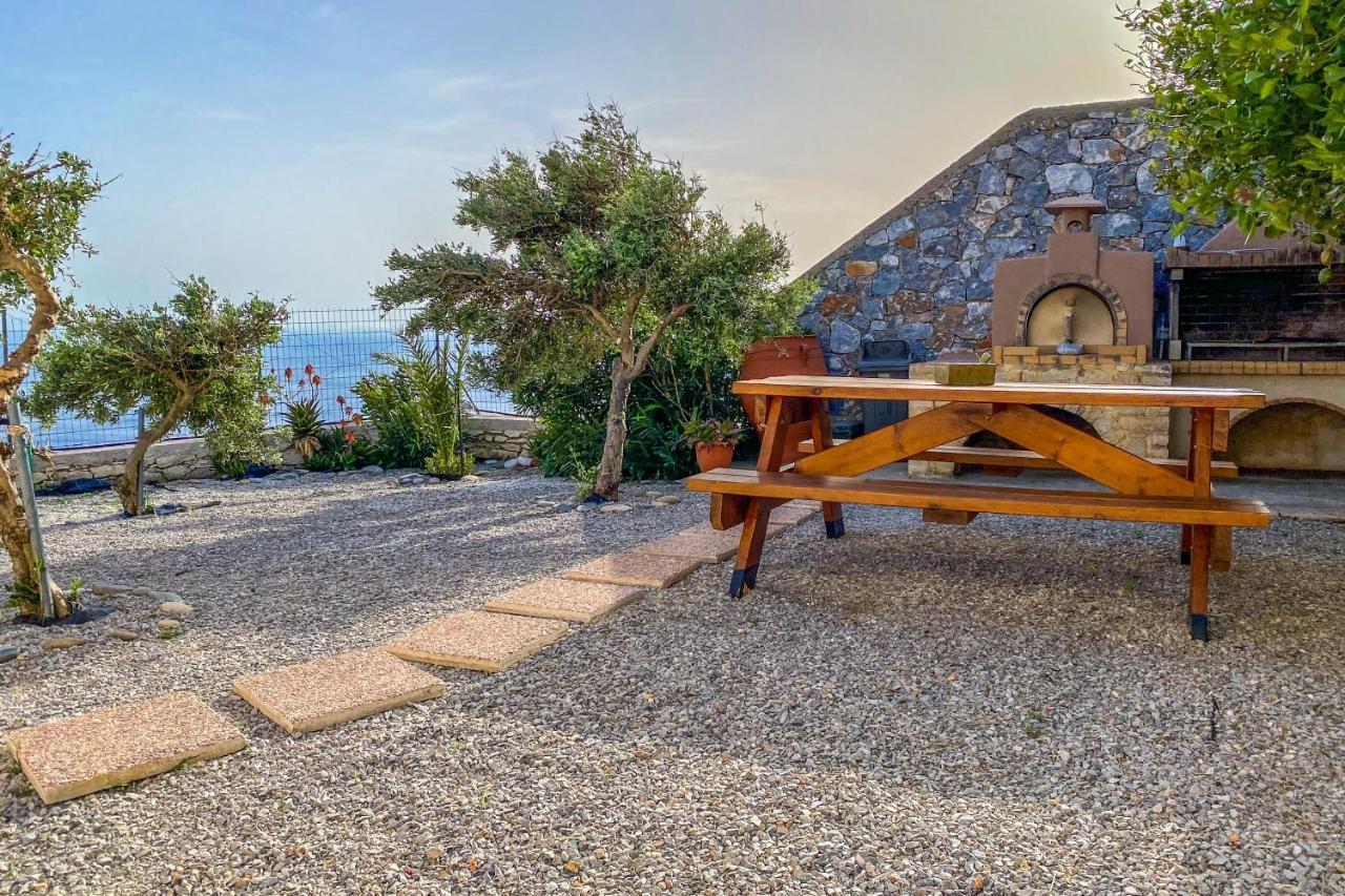 Maistros Villa Rodakino Exteriér fotografie